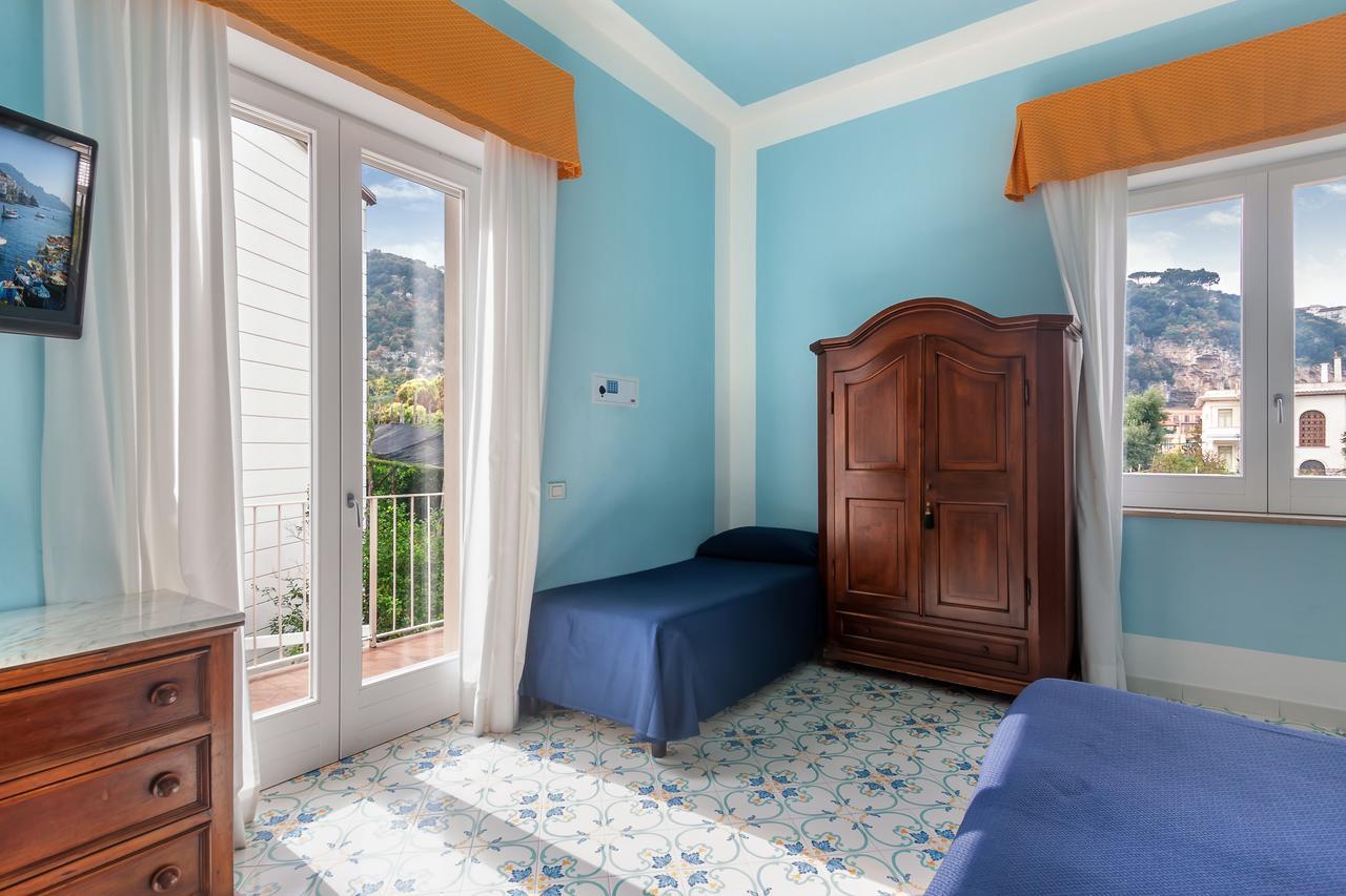 Hotel Mignon Meuble Sorrento Room photo